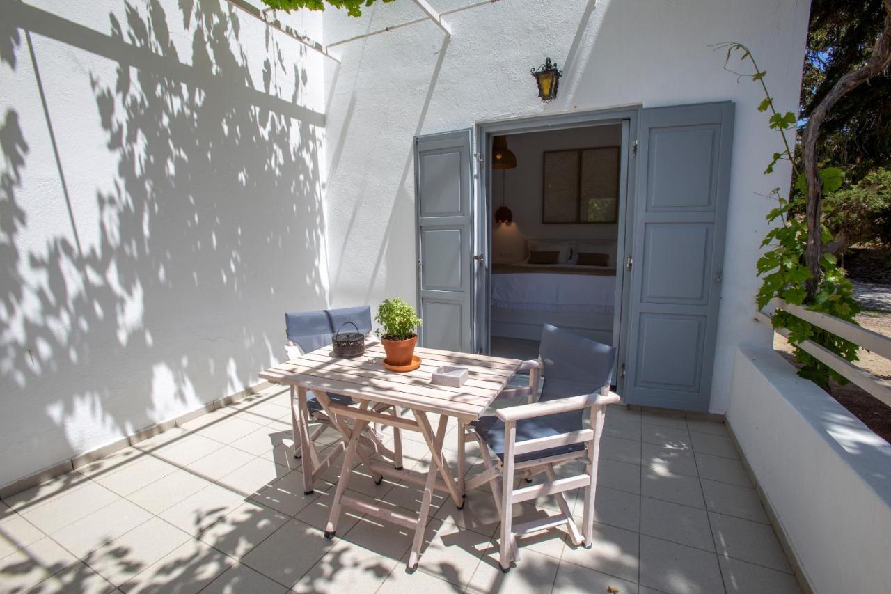 Studio Lefkes Kea Vourkari Luaran gambar